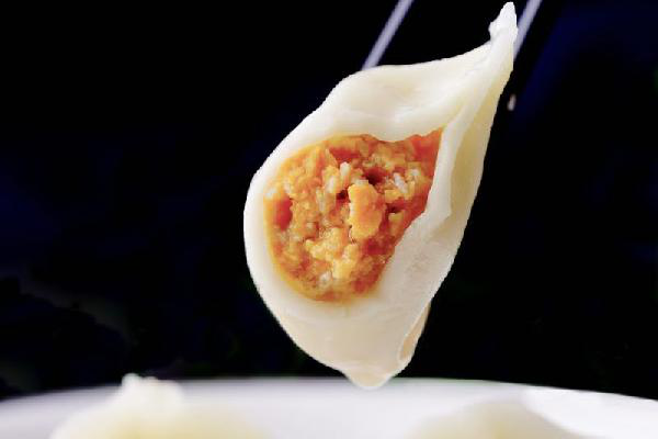 把餃子館開在愛馬仕旁邊，一年竟然開出七家直營(yíng)店