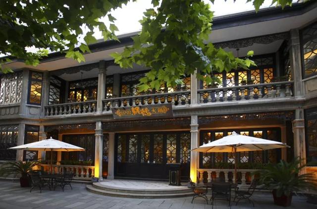 上海鍋德火鍋新天地店一夜人去樓空，又一家高端餐飲關(guān)門！